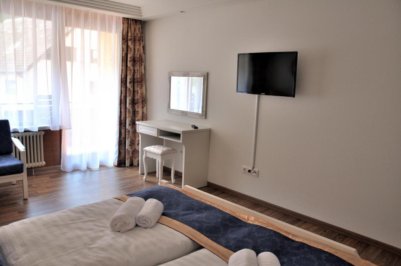 Hotel Eleon 巴特·特纳克·扎维尔斯特 外观 照片