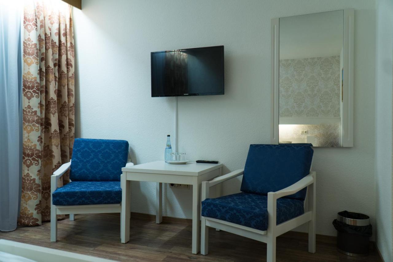 Hotel Eleon 巴特·特纳克·扎维尔斯特 外观 照片