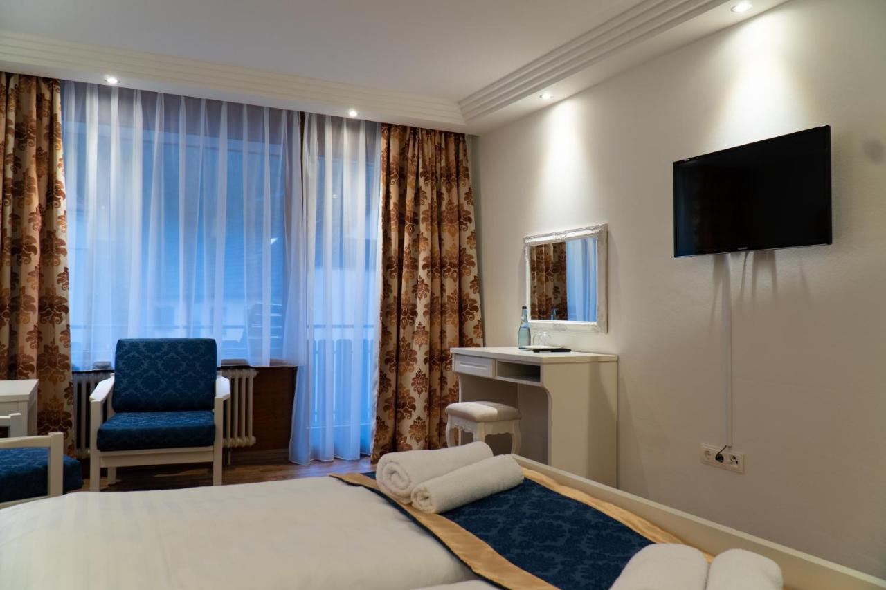 Hotel Eleon 巴特·特纳克·扎维尔斯特 外观 照片